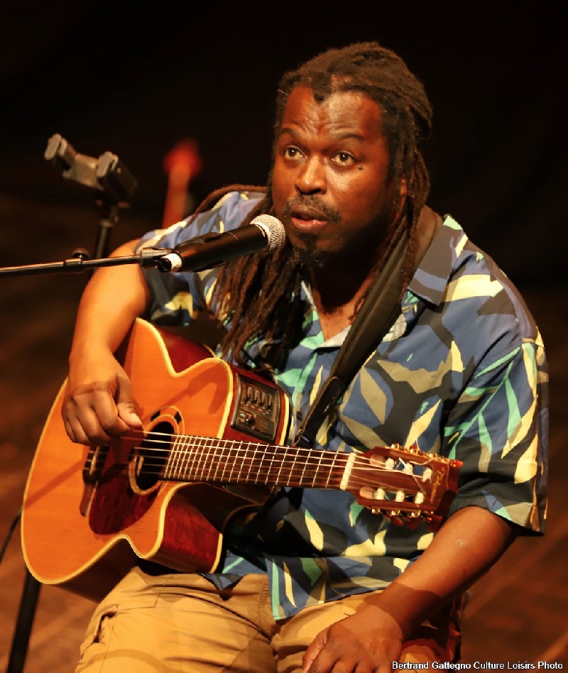 Candido Xerinda : Auteur compositeur interprète World Musique africaine Afro Jazz Languedoc-Roussillon - Hérault (34)